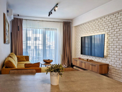 Tomis Plus-Apartament 3 camere - curte privata de 250 mp si parcare privata
