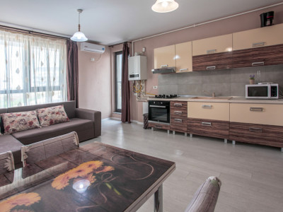 Apartament 2 camere in Mamaia Nord cu parcare si curte proprie inclusa