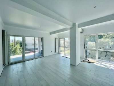 Apartament cu o camera, foarte luminos zona LIDL Mamaia, aproape de plaja,