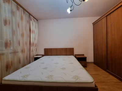 Apartament cu 3 camere in Constanta, zona City Park Mall