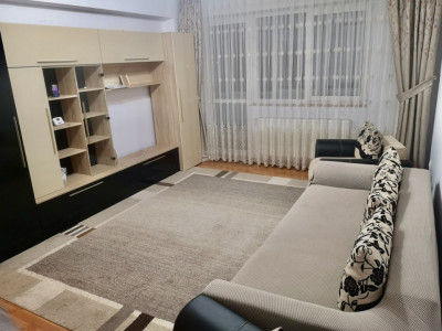 Apartament de închiriat Valu lui Traian 