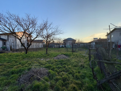 Casa cu Teren | 1046 mp | Deschidere la DN | Techirghiol