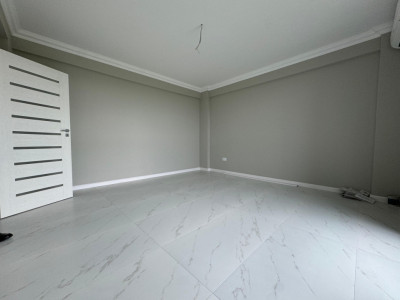 Apartatment cu 2 camere, decomandate, zona Boreal - cu loc de parcare inclus