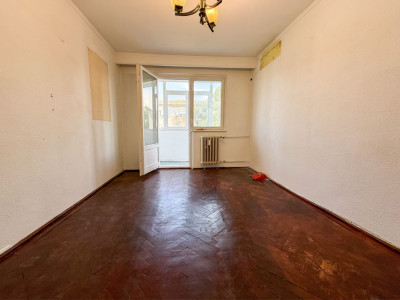 Apartament cu 3 camere , ideal pentru personalizare 