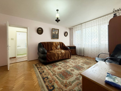 Tomis II - Apartament cu 2 camere vis-a-vis de parc