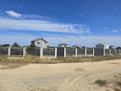 TEREN IDEAL CONSTRUCTIE CASA 500MP, DUBLA DESCHIDERE 