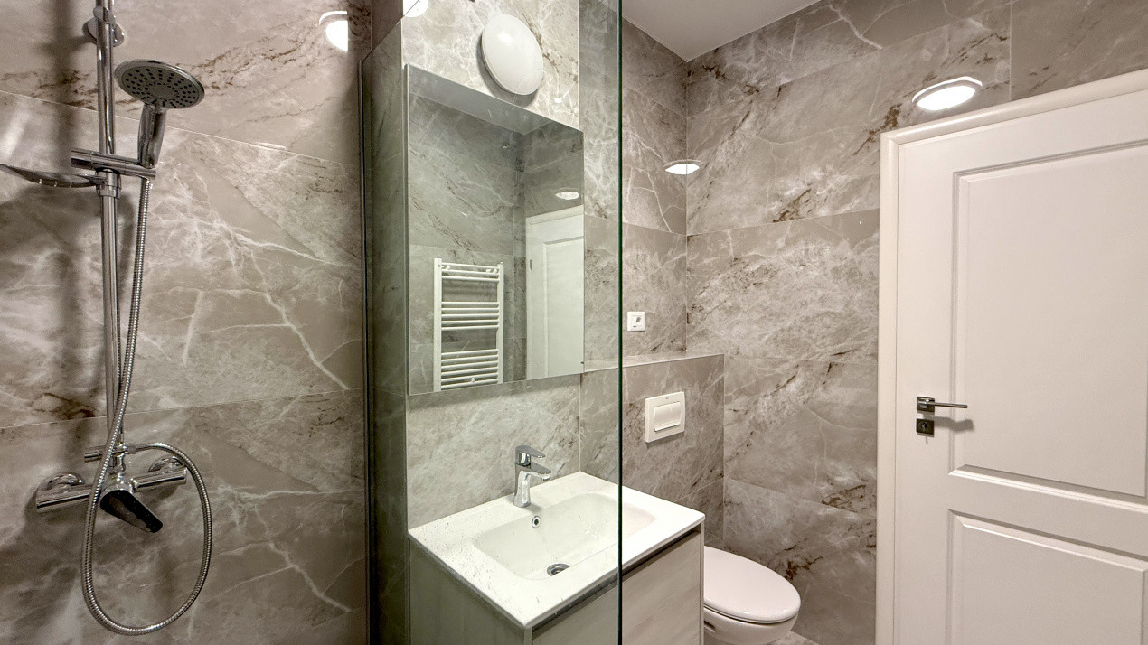 Apartament cu 2 camere mobilat si utilat decomandat cu bucataria inchisa