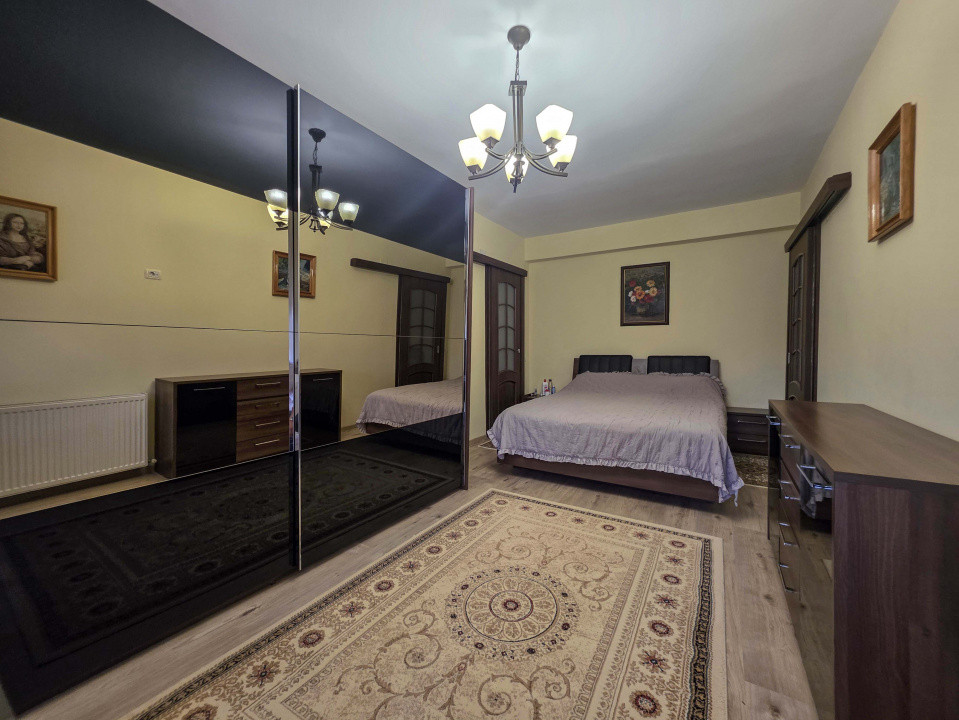 Cladire de vanzare D+P+3E+M, zona Stadion, Pretabil pentru diferite activitati.