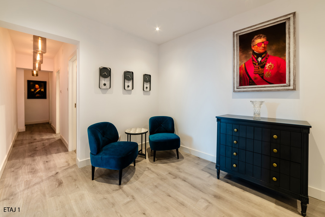 Cladire S+P+2+M centrul orasului pe Bld.Mamaia cu 3 apartamente+spatiu comercial