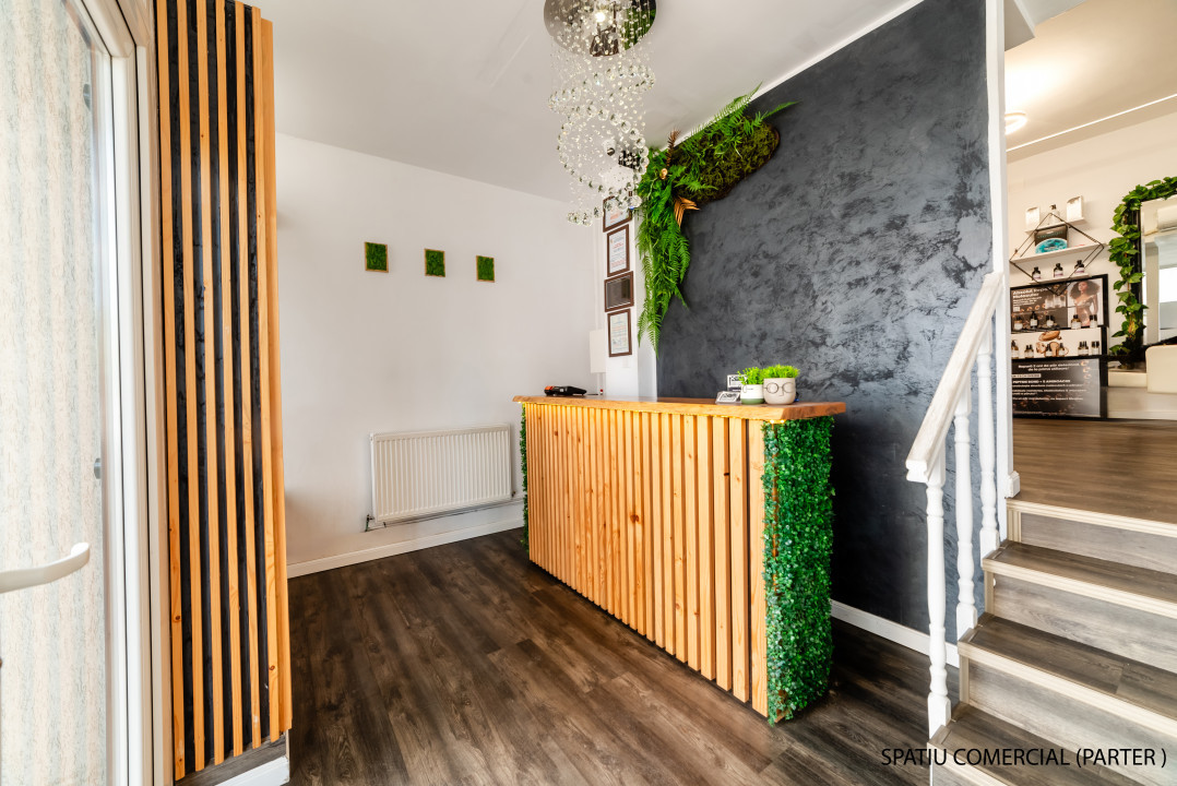 Cladire S+P+2+M centrul orasului pe Bld.Mamaia cu 3 apartamente+spatiu comercial