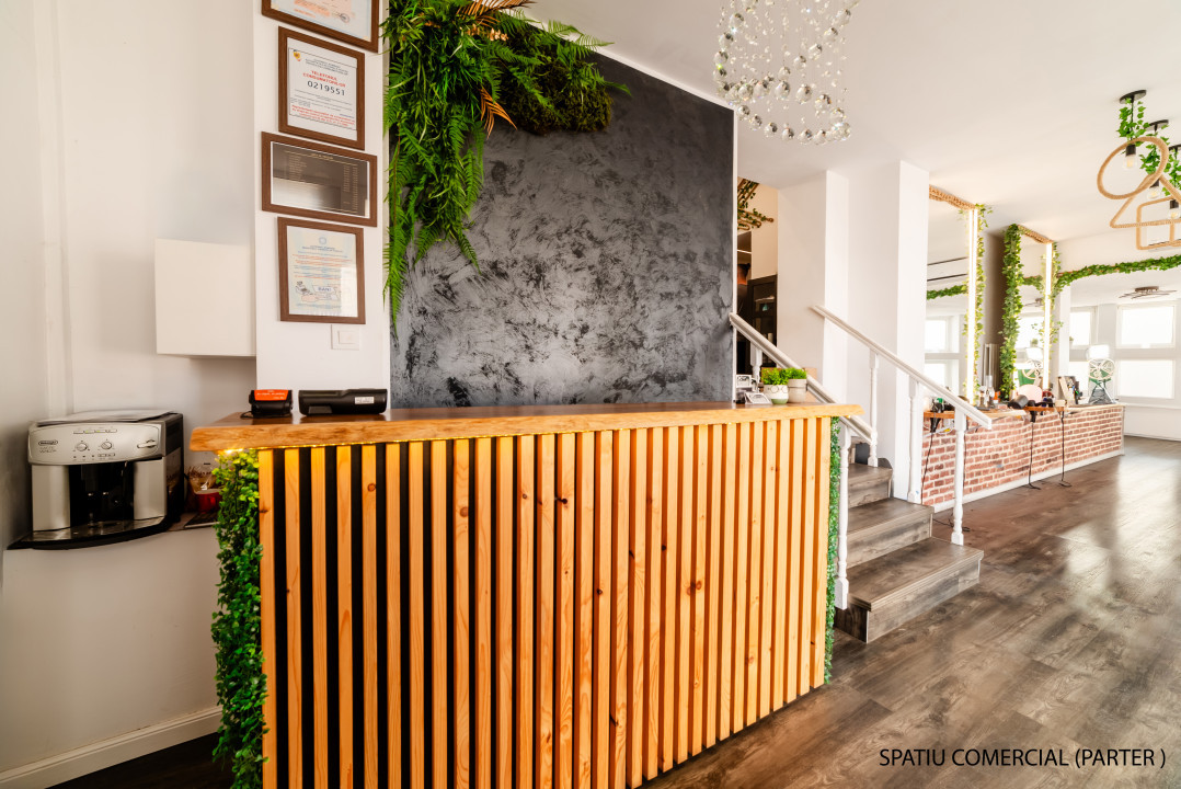 Cladire S+P+2+M centrul orasului pe Bld.Mamaia cu 3 apartamente+spatiu comercial