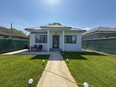  Casă cochetă în Corbu,  mobilalta si utilata  aproape de plaja sălbatică!