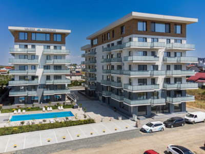 Apartament cu acces DIRECT la PISCINA, curte proprie+parcare subterana inclusa!