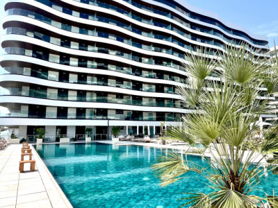 Casa del Mar, 2 camere  de vanzare  cu vedere la lac si mare 