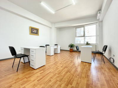 Spatii birouri centru vis-a-vis de Tomis Mall cu utilitati incluse 