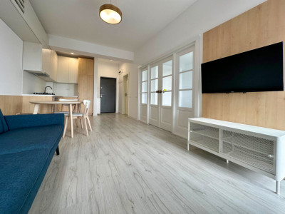 Studio modern de vanzare in Mamaia-Sat, Constanta | Boxa | Super Preț