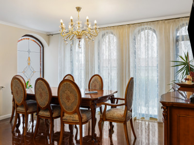 Vila cu 6 camere si teren 500 in Cartier Rezidential Ovidiu Sud, Lacul Siutghiol