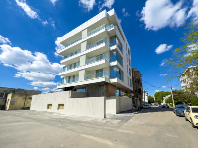 Apartament 2 camere de vânzare în Constanța, Faleză Nord – 100m de plaja