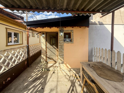 Casa la sol in Viile Noi , ideal locuinta sau investitie 