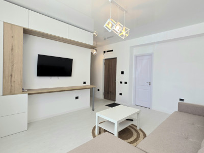 Studio in Mamaia Nord, pe partea cu marea - terasa si loc de parcare