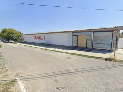 Spatiu comercial 435 mp stradal cu vitrina 36 m chiar pe DN39