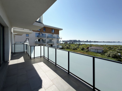 Mamaia Nord - Apartamant 2 camere decomandat, vedere frontala la lac