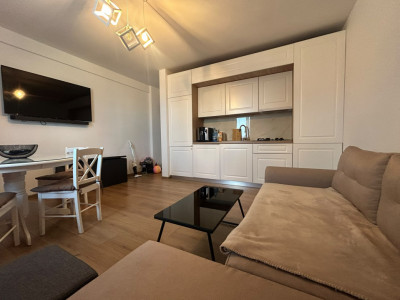 Apartament de închiriat cu 2 camere, curte și terasă in Mamaia Nord