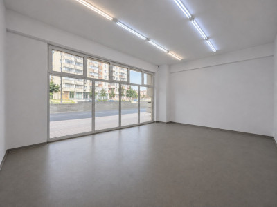 Spatiu comercial de inchirat 