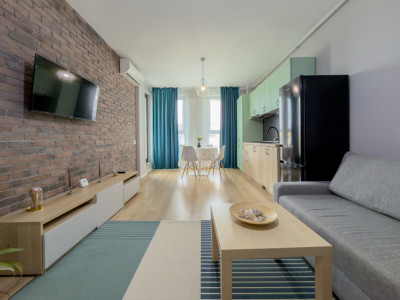 Apartament 2 camere in Mamaia Nord - 200 m de plaja Terasa si parcare