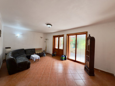 Vila spațioasă P+1+M de vânzare în Agigea | Teren 658 mp | Acces din 2 străzi!