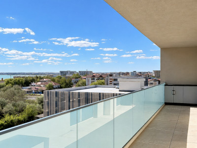Apartament Premium 3 camere| Balcon 25 mp| Vedere la mare si lac+loc de parcare