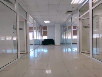Spațiu de birouri de închiriat – 109,66 mp | Etaj 4, 📍 Bulevardul Mamaia Nr.208
