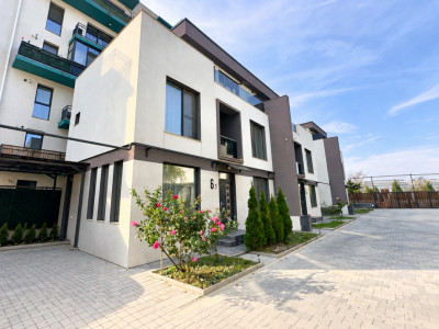Duplex modern de vanzare in Mamaia Nord P+1 │ Loc de parcare │ Terasa spatioasa