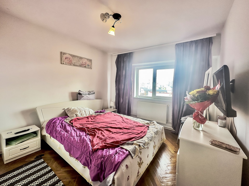 Apartament 2 camere decomandat -Delfinariu- Faleza Nord