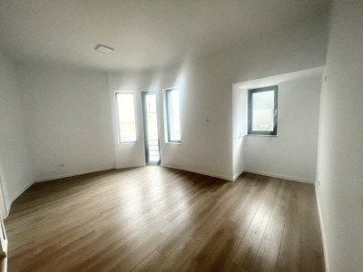 Birouri de inchiriat zona Piata Ovidiu 